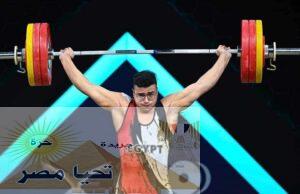 محمود حسني لاعب منتخب مصر لرفع الأثقال