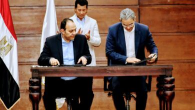 وزير الشباب والرياضة يوقع بروتوكول تعاون مع نقابة الإعلاميين