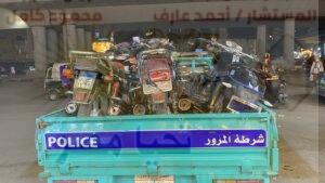 حملات مرورية مكثفة بالمحلة لضبط التوك توك والمكروباصات والدراجات النارية المخالفة