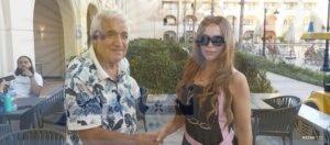 لقاء مع الفنانة السورية( سوزان نجم الدين ) طلقت من اجل تأييدها لبشار الأسد